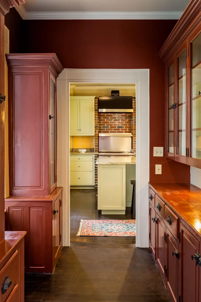399 Main Street Thomaston ME 04861