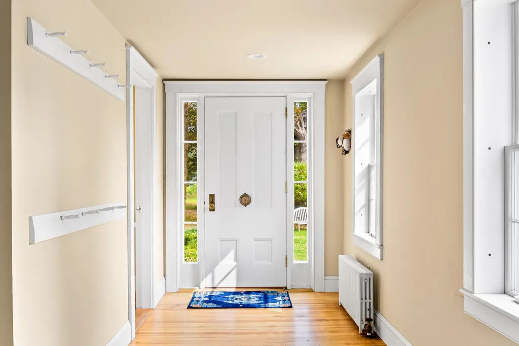 399 Main Street Thomaston ME 04861