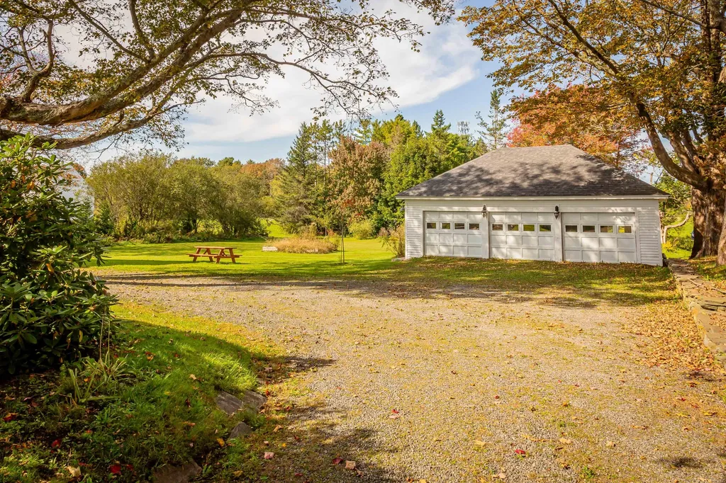 399 Main Street Thomaston ME 04861