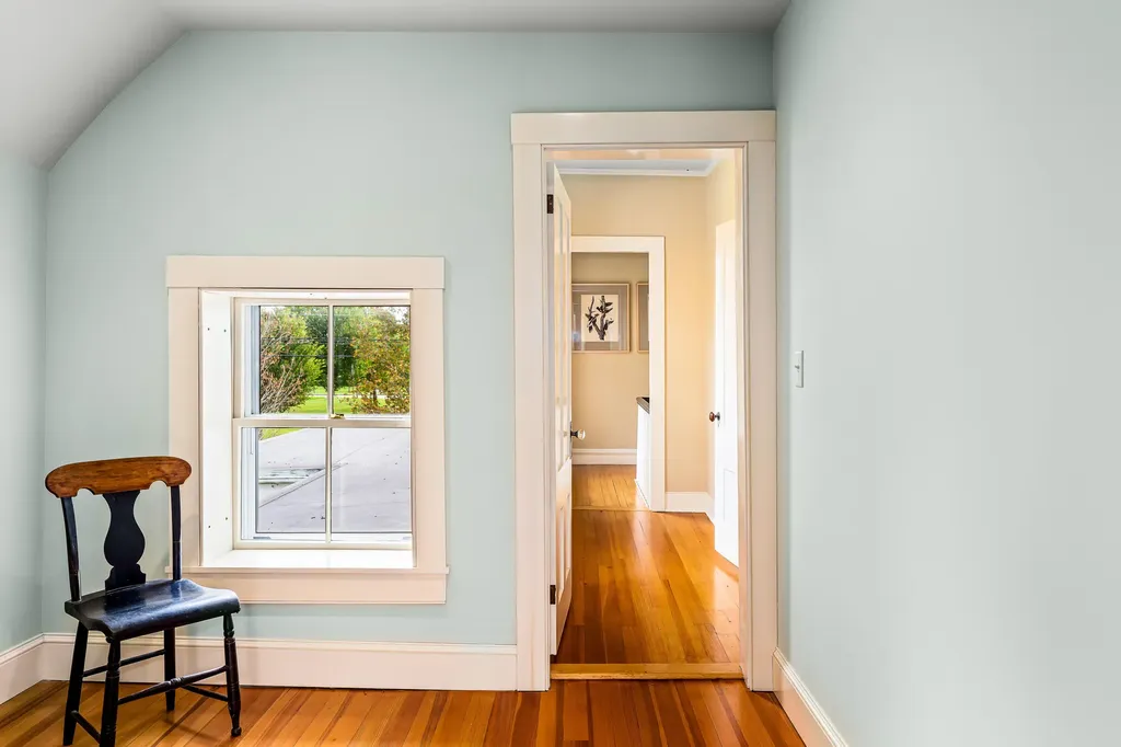 399 Main Street Thomaston ME 04861