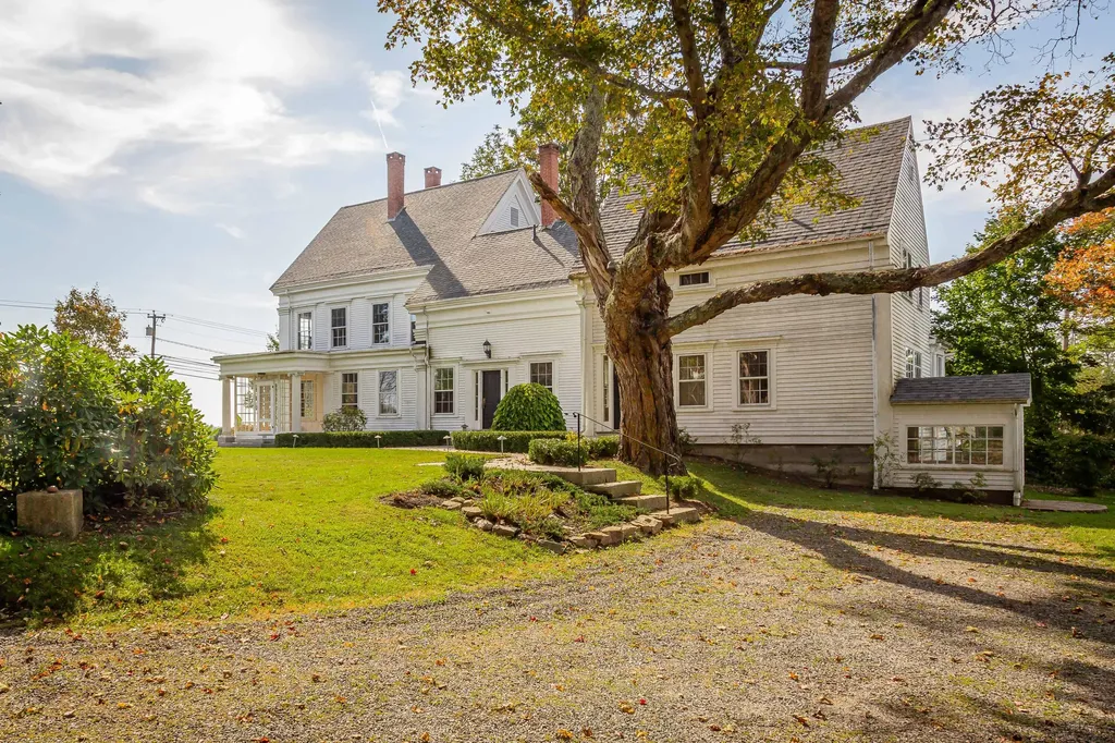 399 Main Street Thomaston ME 04861