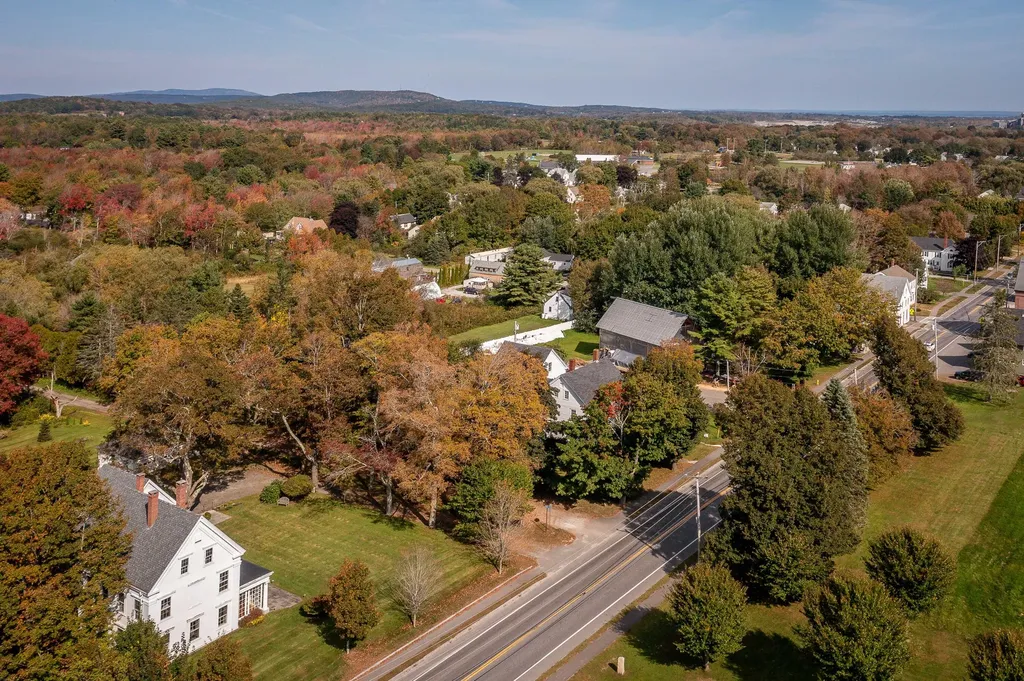 399 Main Street Thomaston ME 04861
