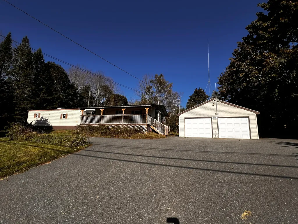 616 Billings Road Hermon ME 04401