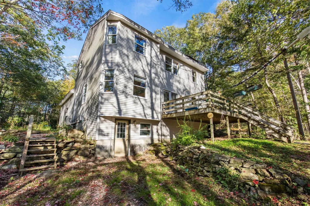 5 Whispering Pines Freeport ME 04032