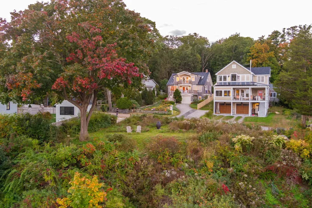 36 Old Mill Road Falmouth ME 04105