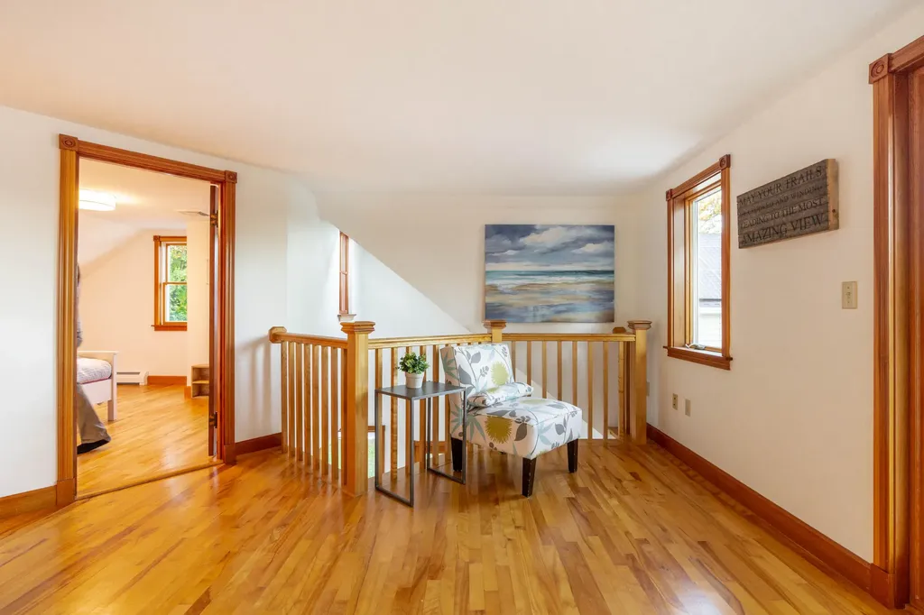 36 Old Mill Road Falmouth ME 04105