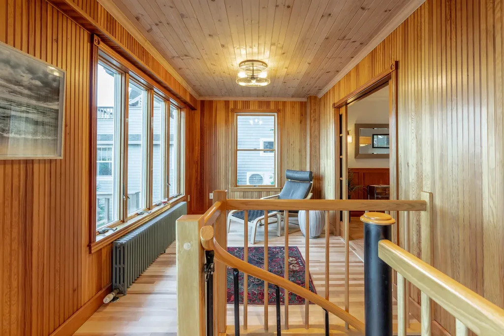 36 Old Mill Road Falmouth ME 04105