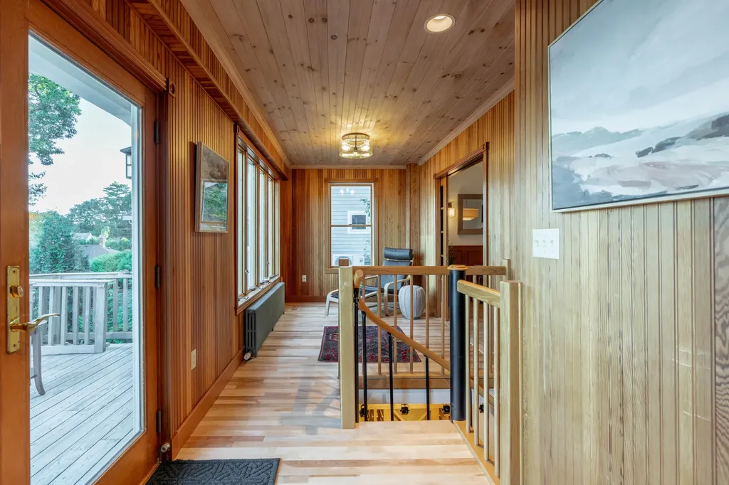 36 Old Mill Road Falmouth ME 04105