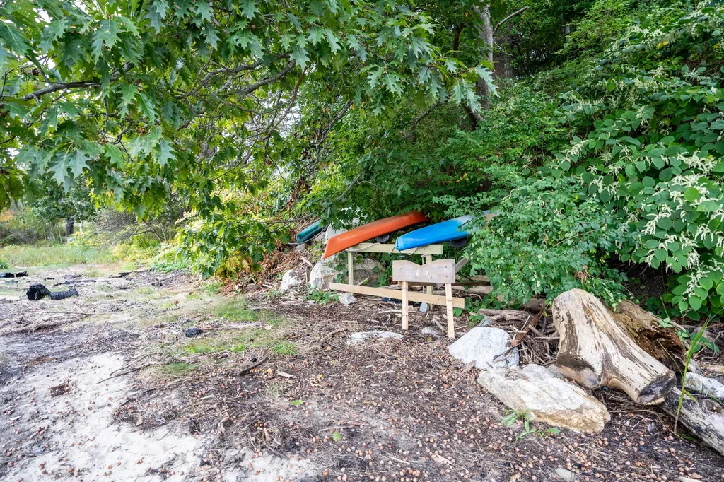36 Old Mill Road Falmouth ME 04105