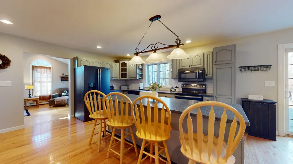 931 Old Danville Road Auburn ME 04210