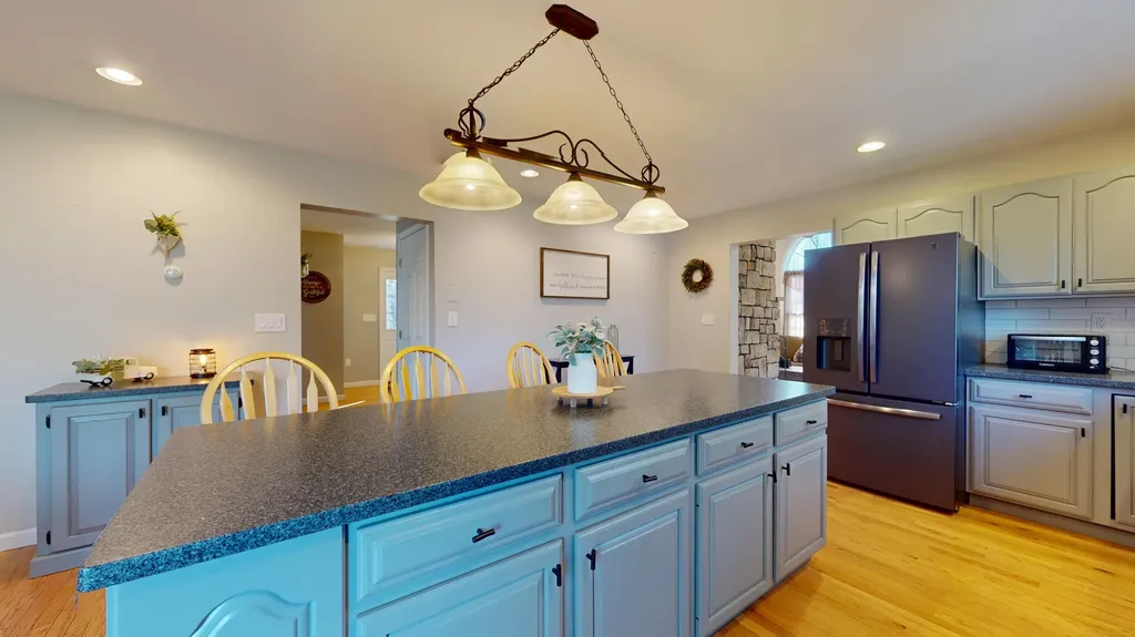 931 Old Danville Road Auburn ME 04210