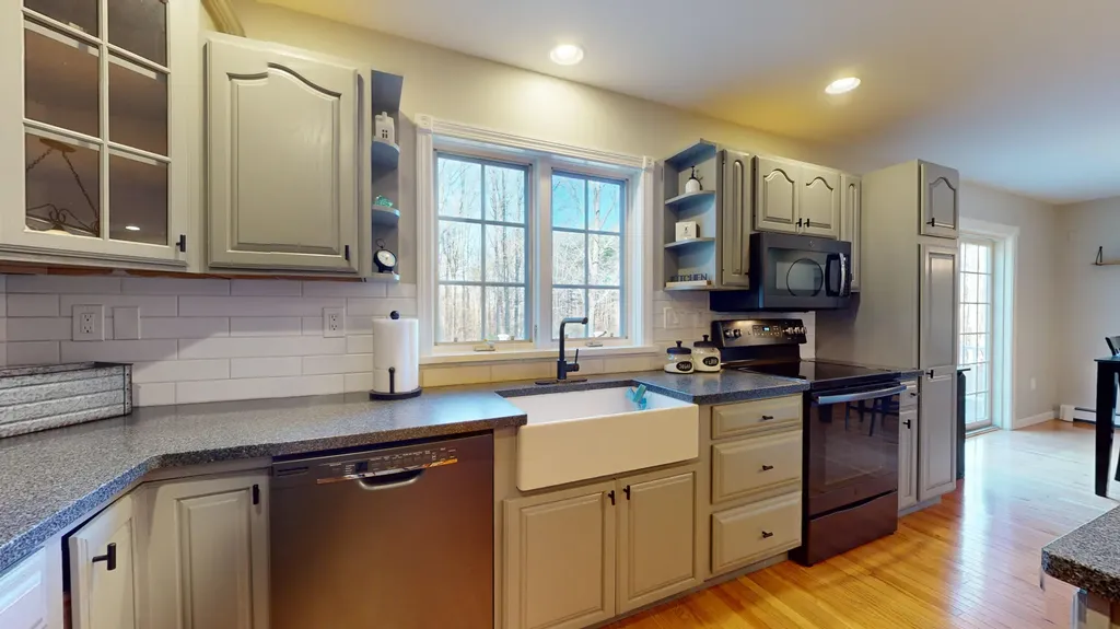 931 Old Danville Road Auburn ME 04210