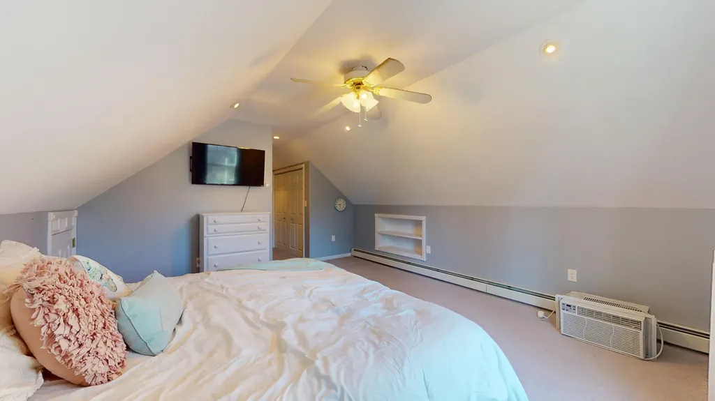 931 Old Danville Road Auburn ME 04210