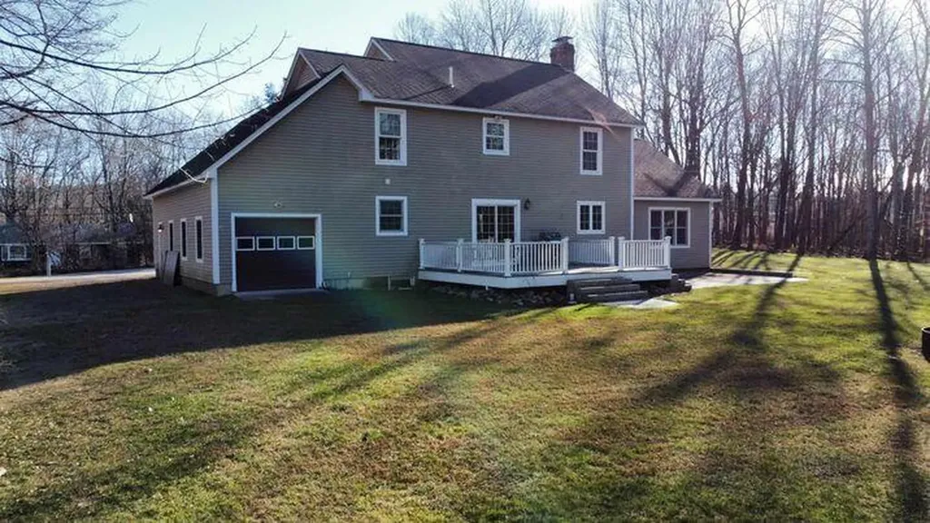 931 Old Danville Road Auburn ME 04210