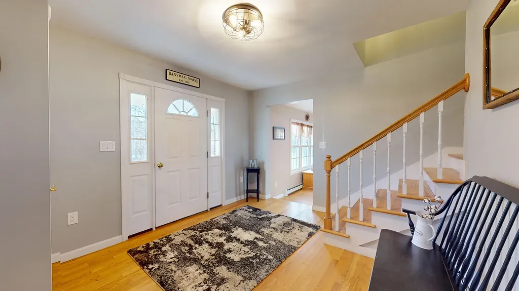 931 Old Danville Road Auburn ME 04210