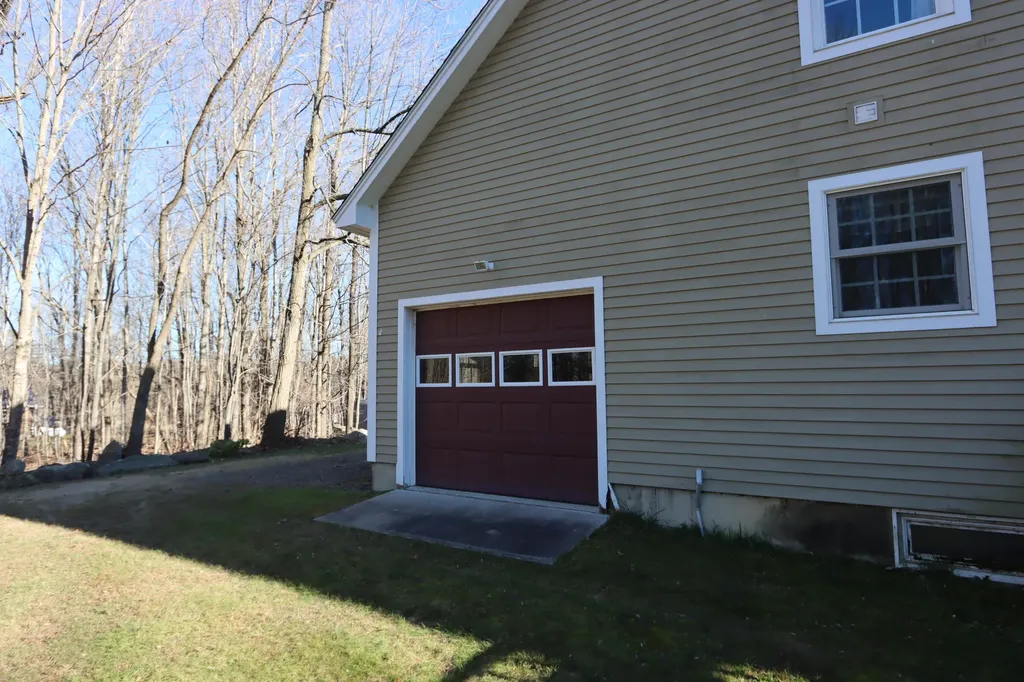 931 Old Danville Road Auburn ME 04210