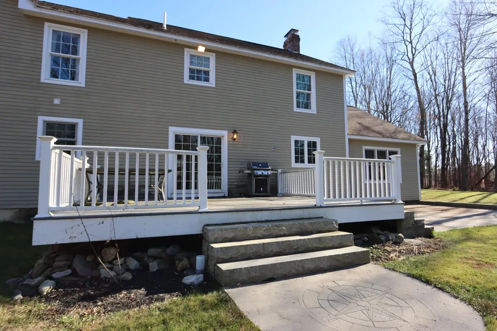 931 Old Danville Road Auburn ME 04210