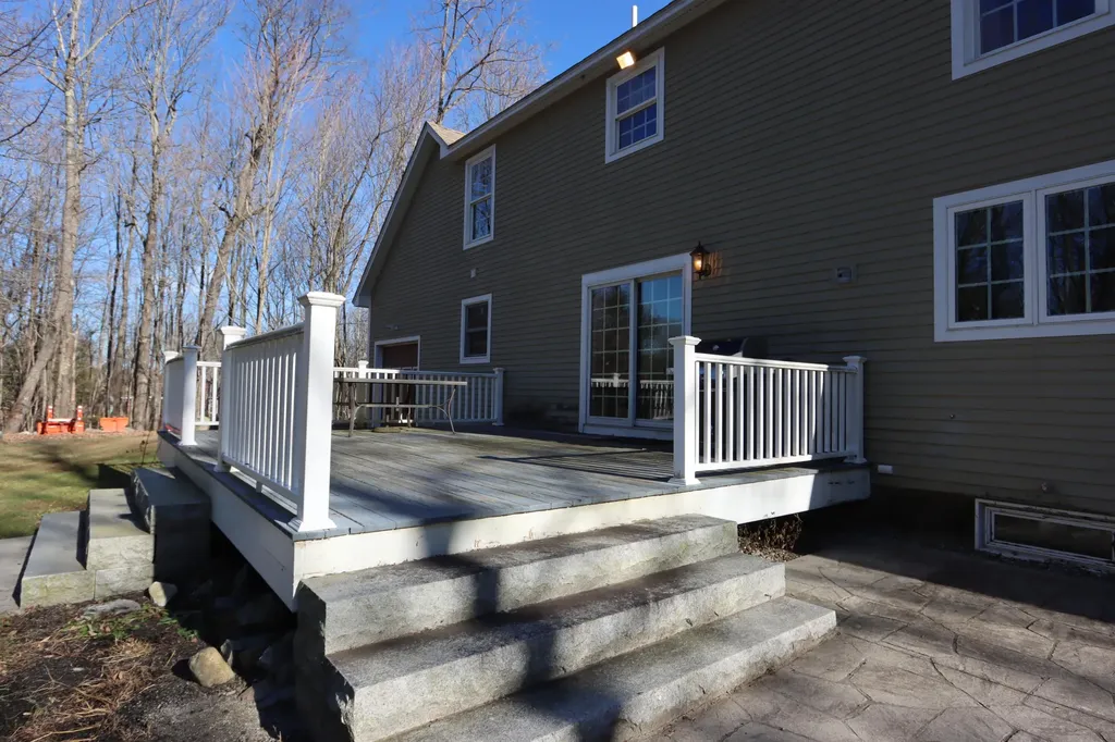 931 Old Danville Road Auburn ME 04210