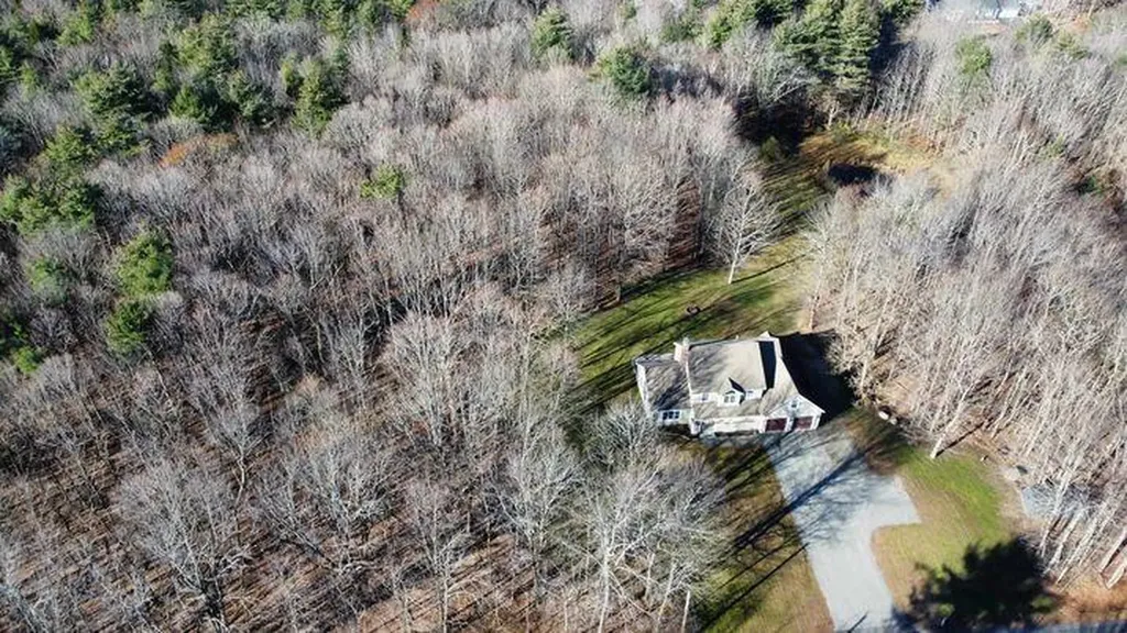 931 Old Danville Road Auburn ME 04210