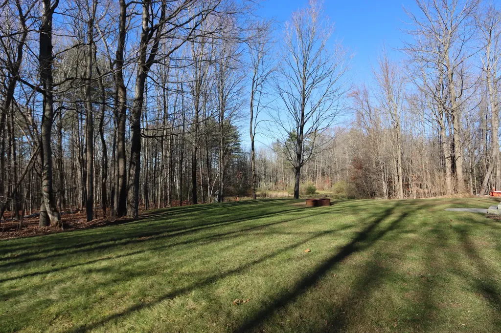 931 Old Danville Road Auburn ME 04210