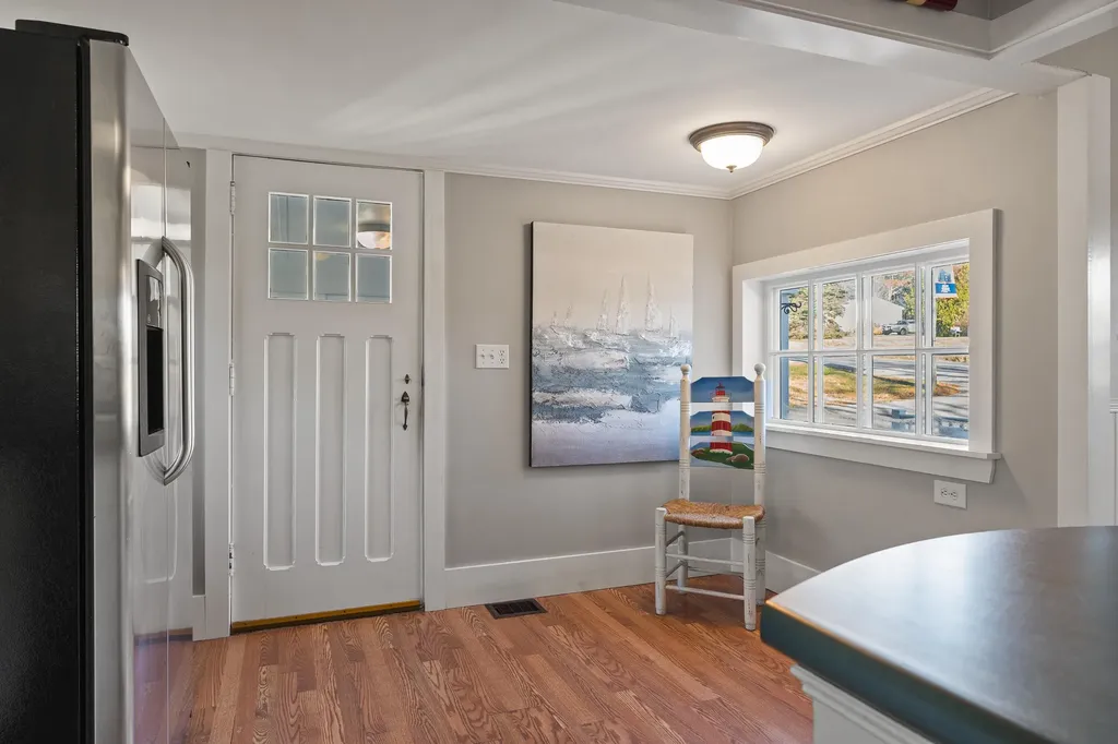 302 Townsend Avenue Boothbay Harbor ME 04538