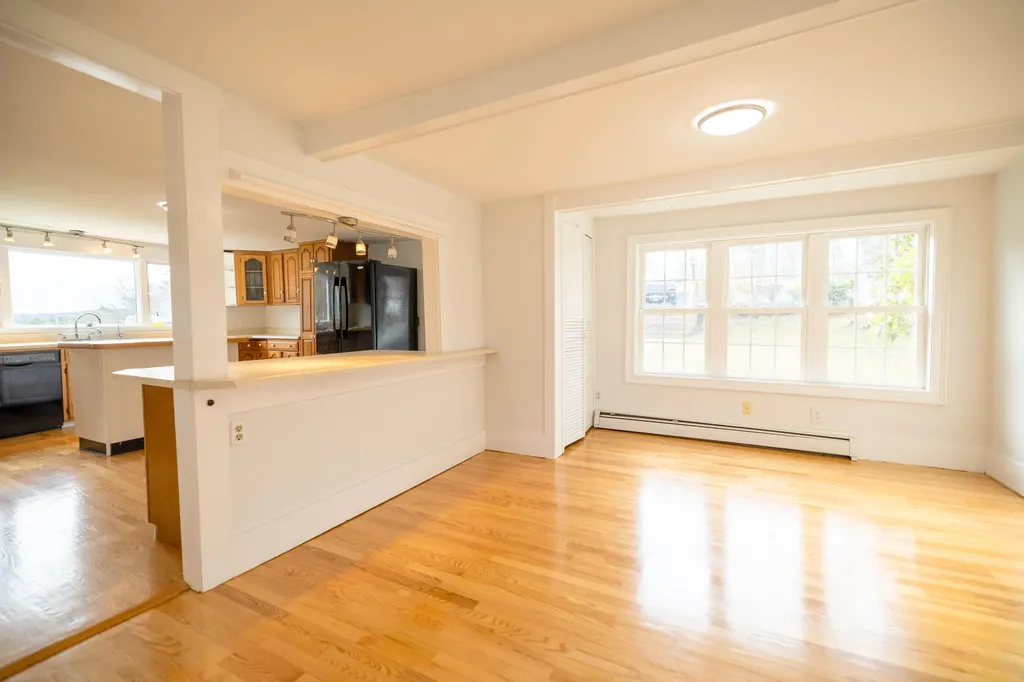 101 Chute Road Windham ME 04062