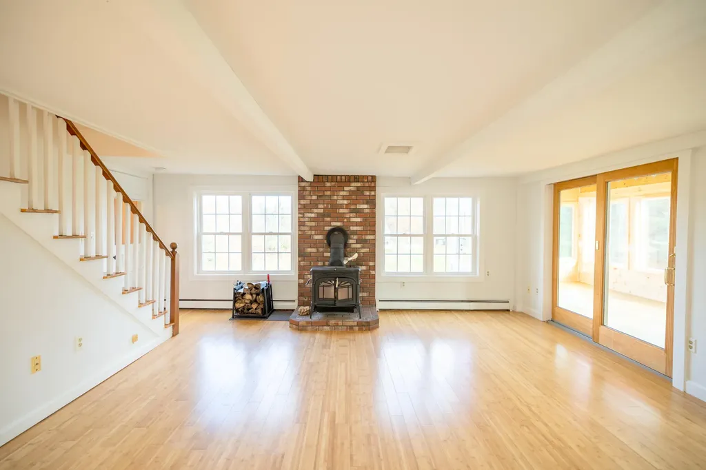 101 Chute Road Windham ME 04062