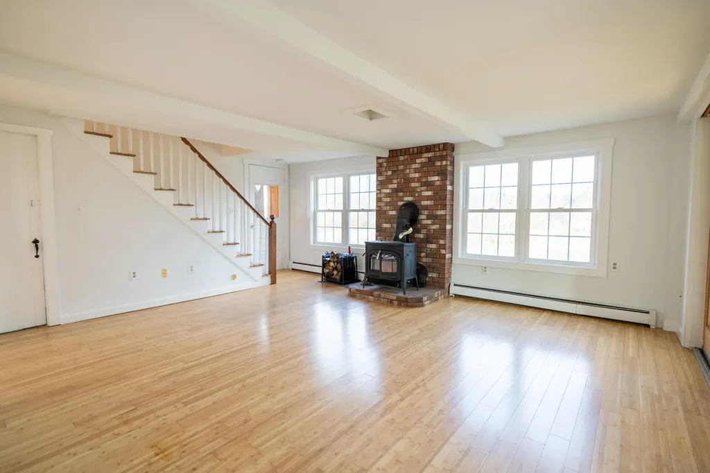 101 Chute Road Windham ME 04062