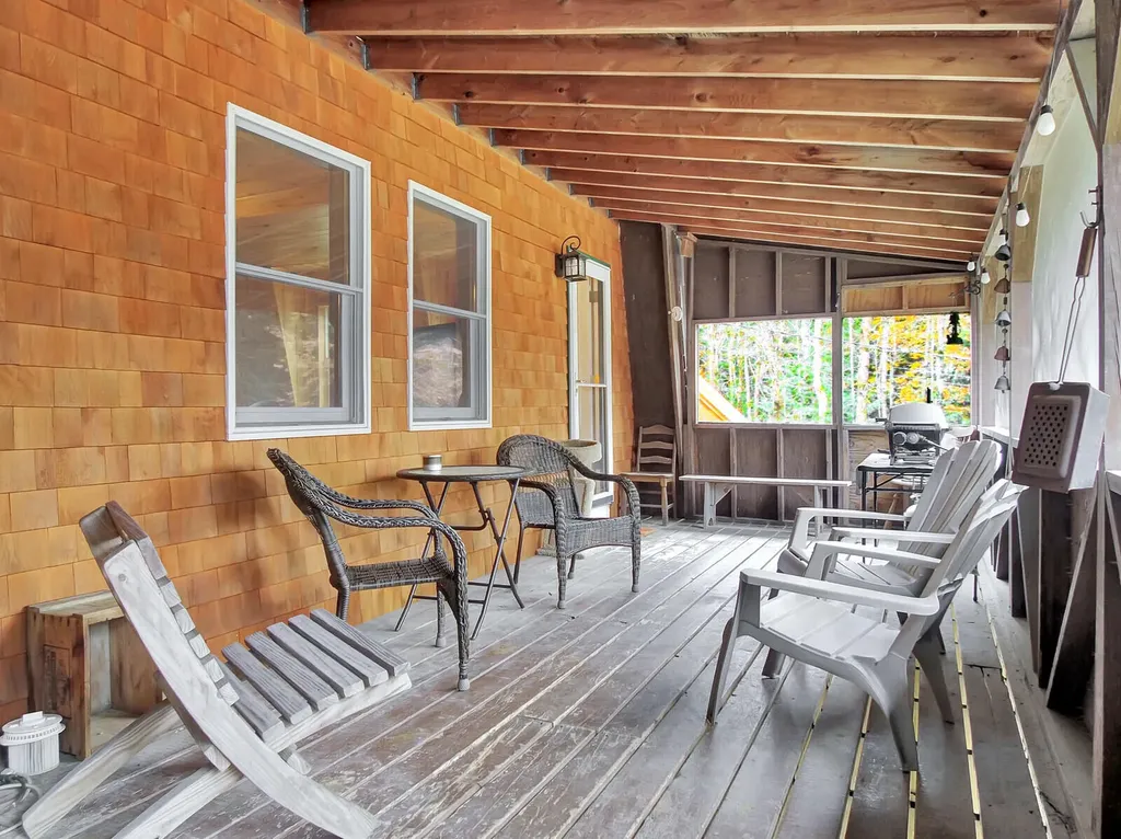 189 Augusta Road Rome ME 04963
