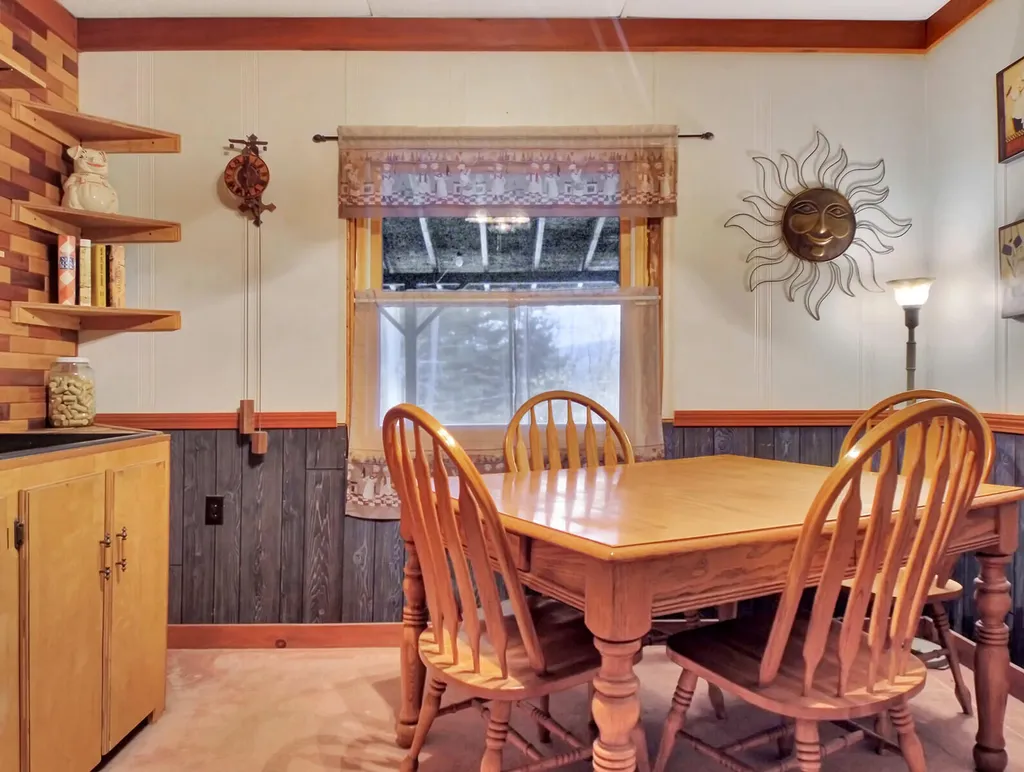 189 Augusta Road Rome ME 04963