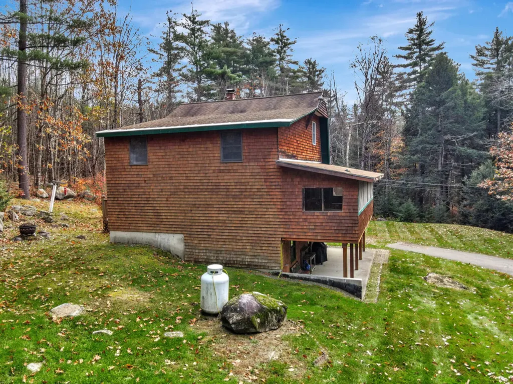 189 Augusta Road Rome ME 04963