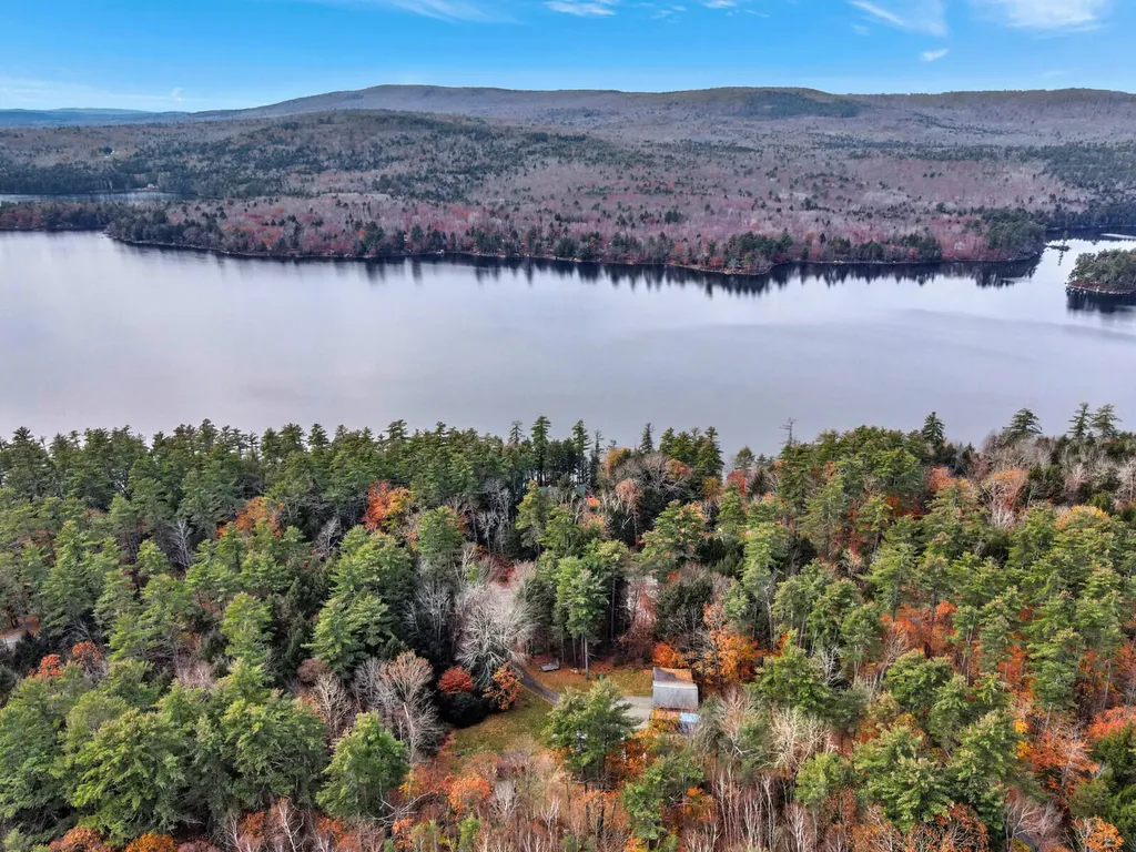 189 Augusta Road Rome ME 04963