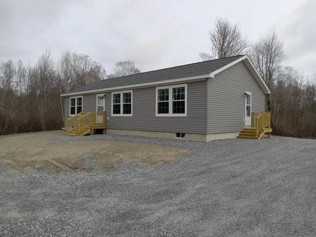 253 Cushing Road Cushing ME 04563