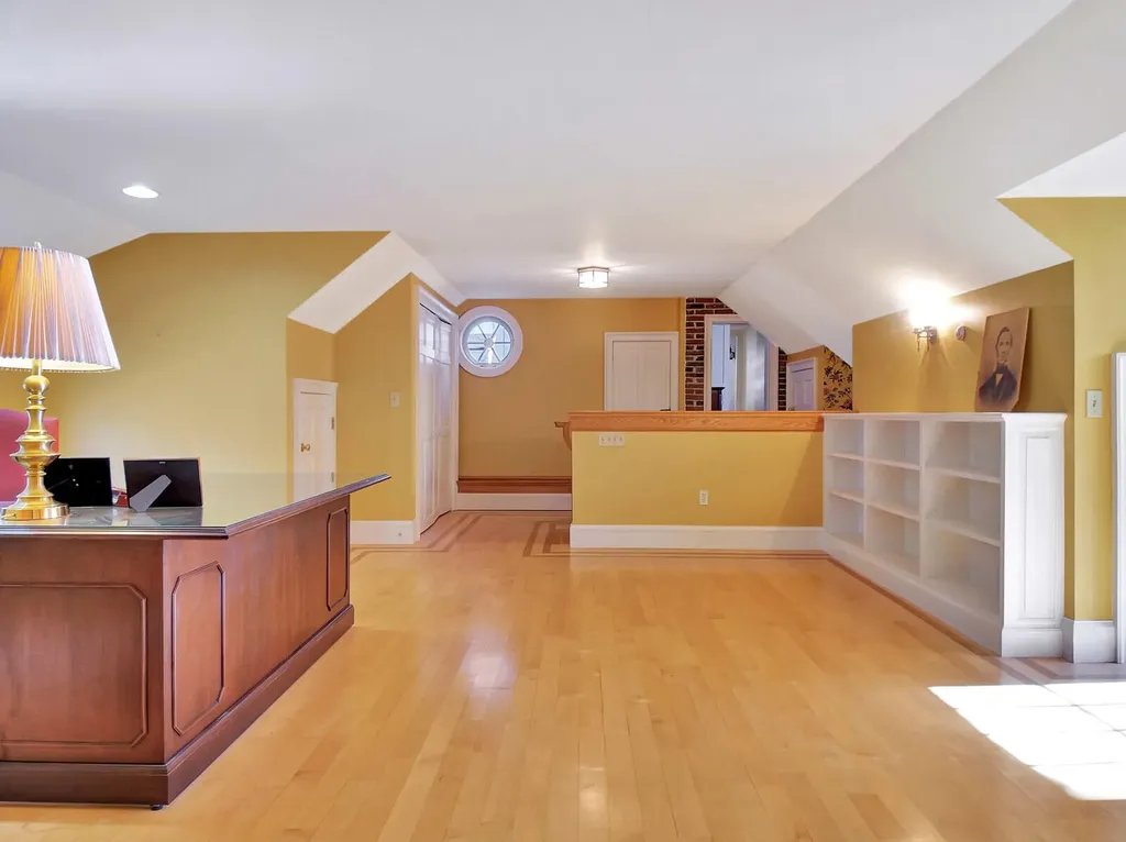 11 Old Kents Hill Road Readfield ME 04355