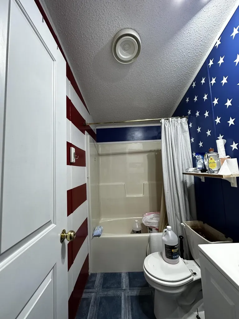 1143 North Street Harrington ME 04643