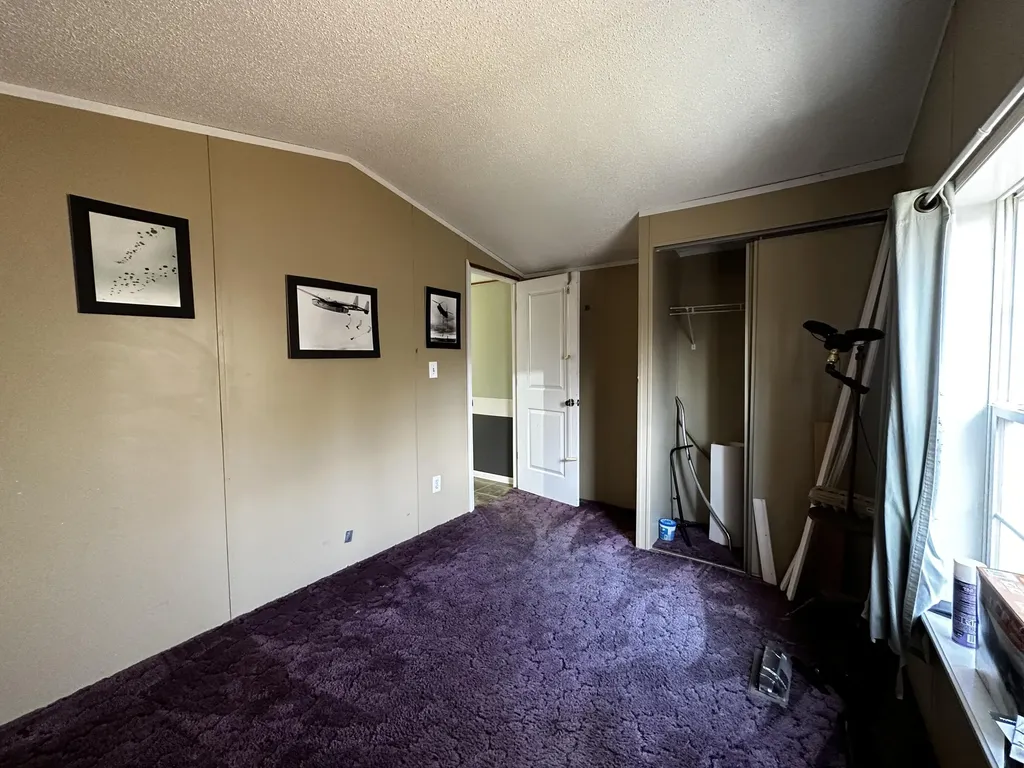 1143 North Street Harrington ME 04643
