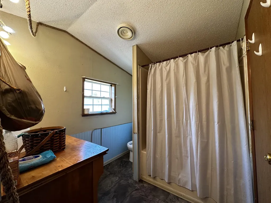 1143 North Street Harrington ME 04643