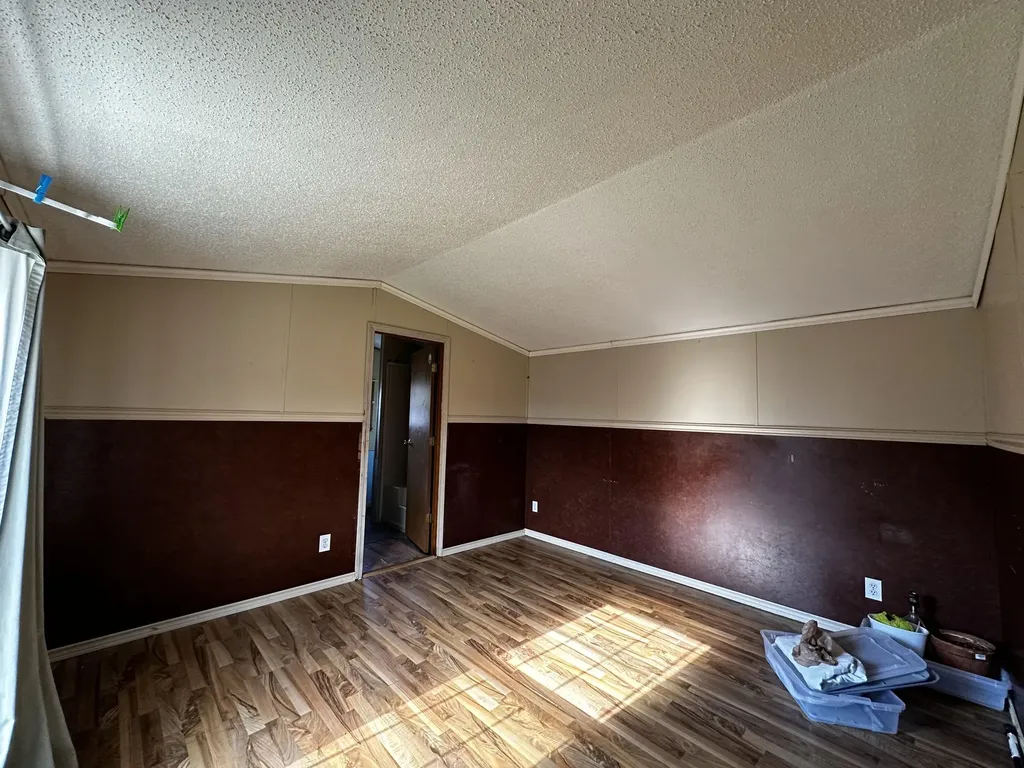 1143 North Street Harrington ME 04643