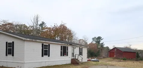 115 Cross Street Waldoboro ME 04572