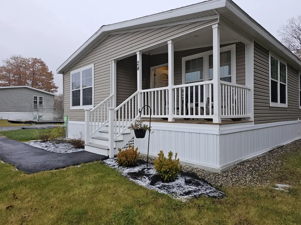 24 Sunset Lane Turner ME 04282