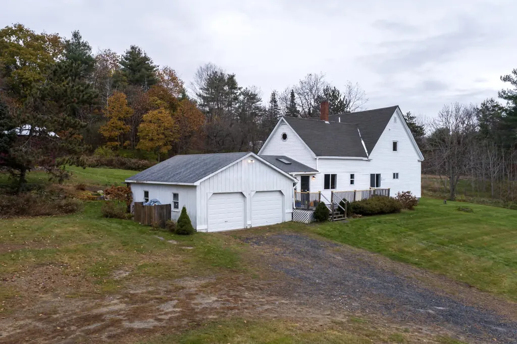 1104 Litchfield Road Sabattus ME 04280