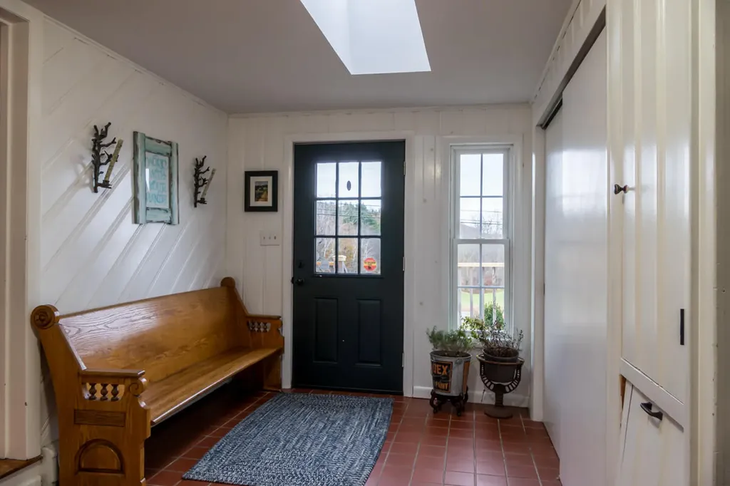 1104 Litchfield Road Sabattus ME 04280