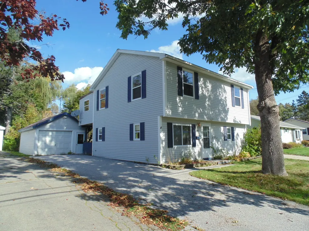 169 Thornton Road Bangor ME 04401