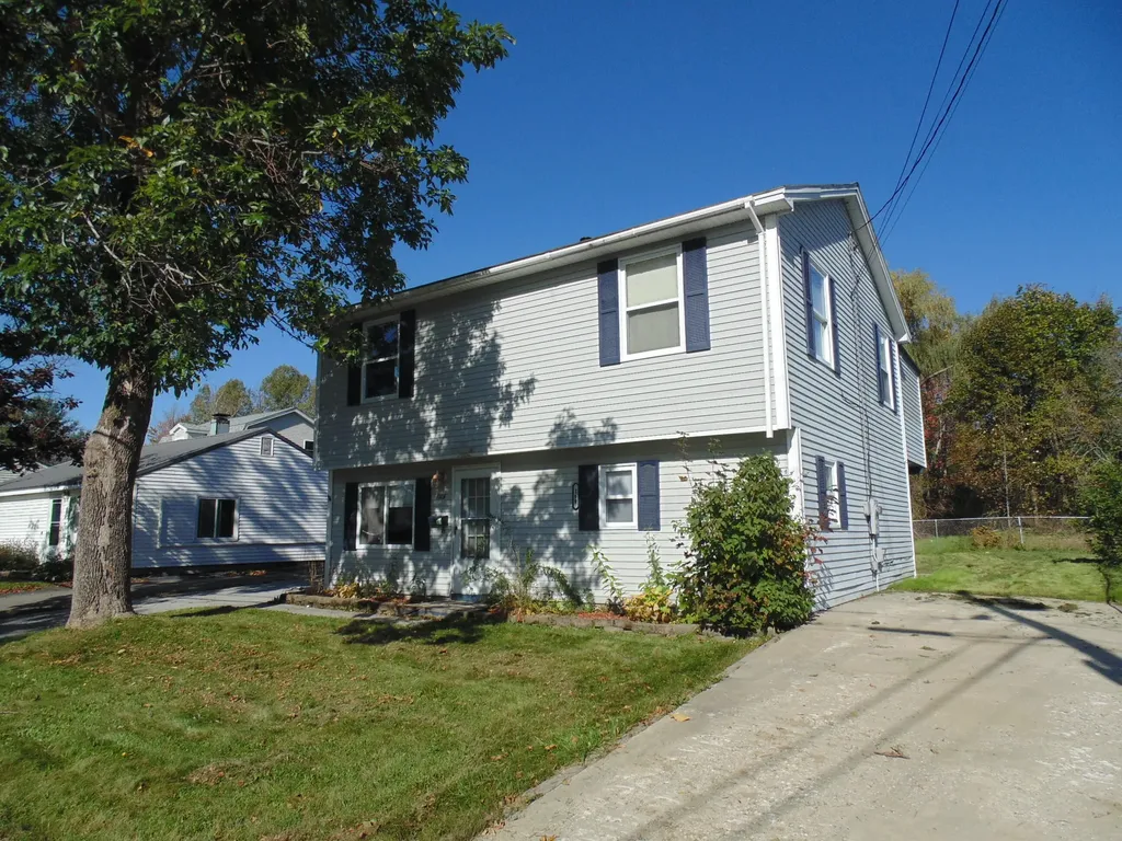 169 Thornton Road Bangor ME 04401