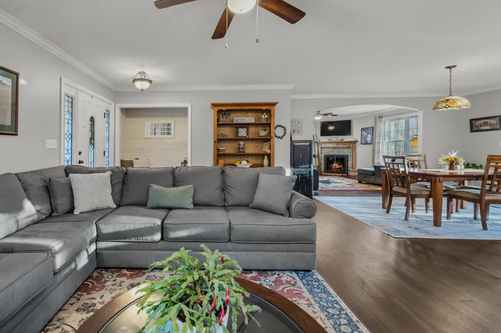 30 Cottage Shore Drive Holden ME 04429