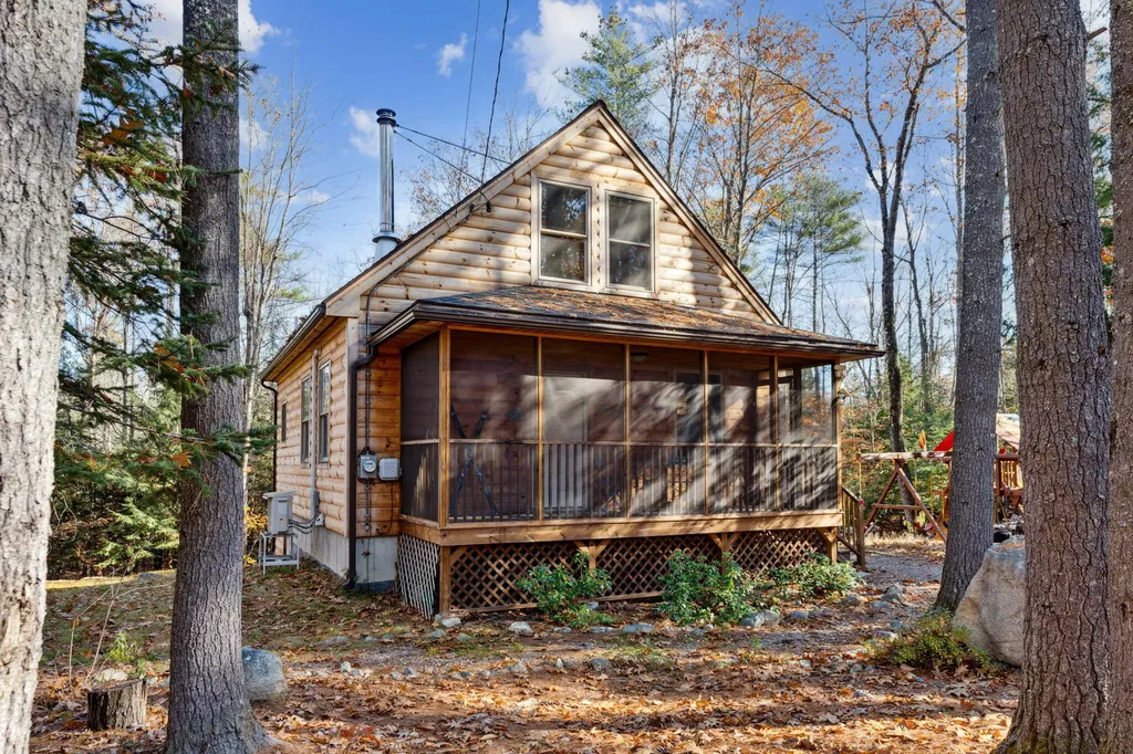 21 Natures Way Bridgton ME 04009