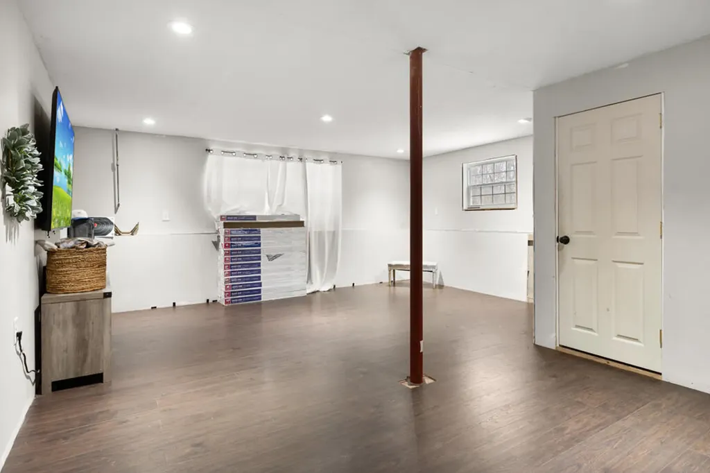5 Ash Road Dedham ME 04429