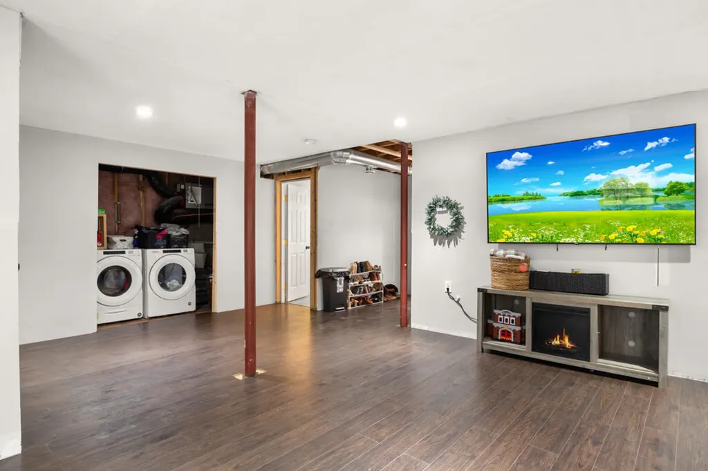 5 Ash Road Dedham ME 04429