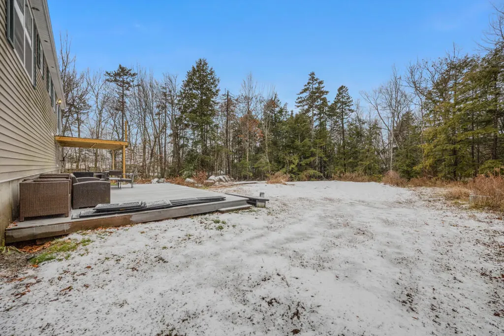 5 Ash Road Dedham ME 04429