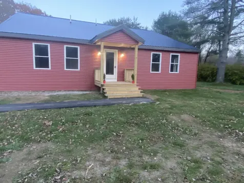 35 David Drive Auburn ME 04210